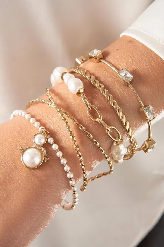 Bracelets Women Alex And Ani Snowwoman Beaded Bangle Gold