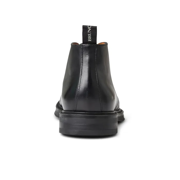Bruno Magli Taddeo Classic Chukka Leather BootBlack Men Boots