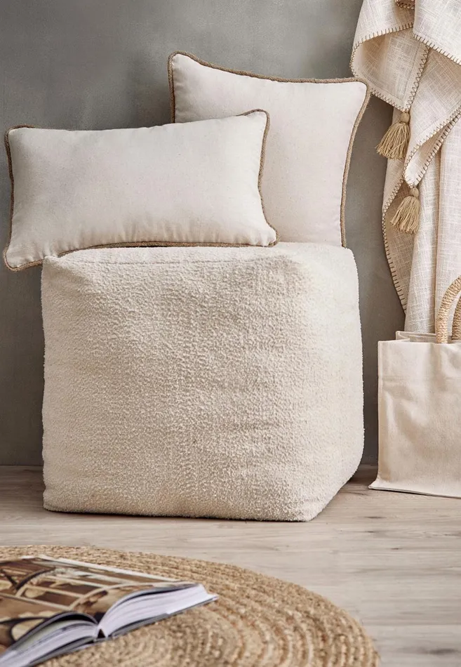 FYNCHHATTON Lakeisha Seat Pouf Offwhite Living Home Accessories