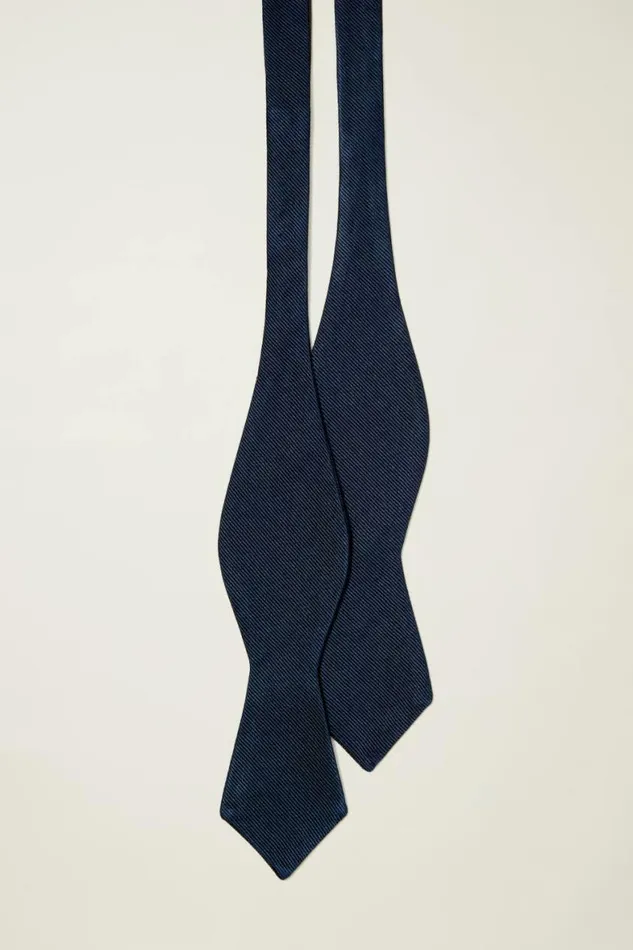 Men Premium Bowtie Navy Silk Bonobos Ties and Pocket Squares