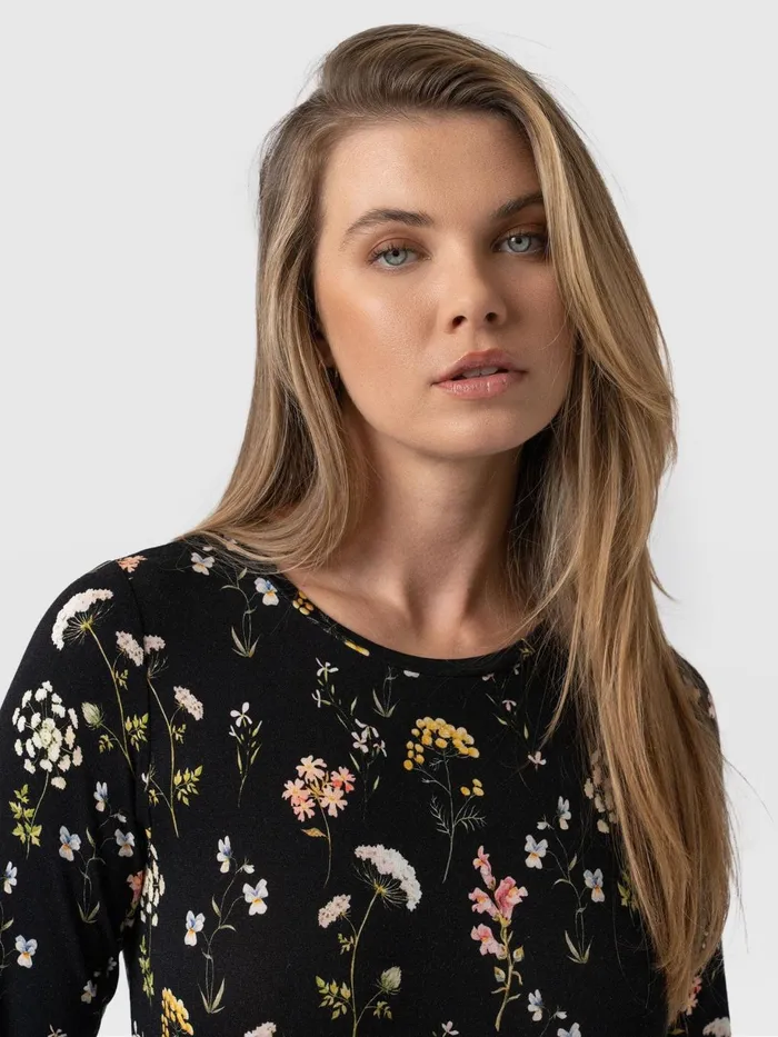 Saint And Sofia Dresses Women Greenwich Dress Long Sleeve 8211 Hyde Gardens Hyde Gardens