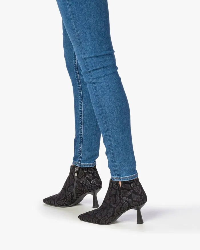 Ankle Boots Women Floris Van Bommel Pointi 0402 Printedleather