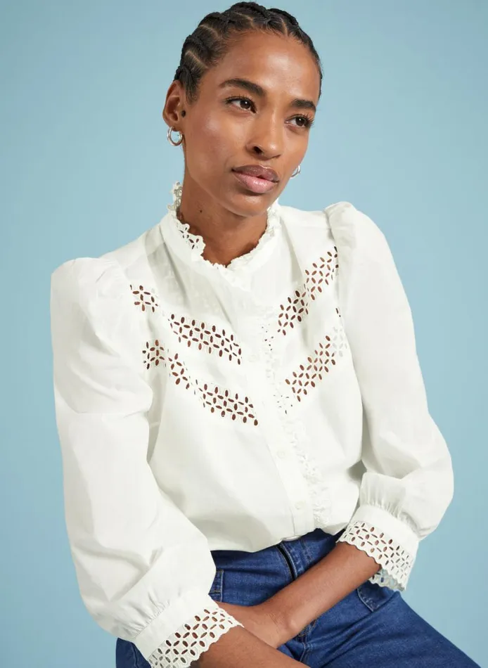 Baukjen Isamaya Organic Cotton BroderieDetail Blouse Soft White Clothing