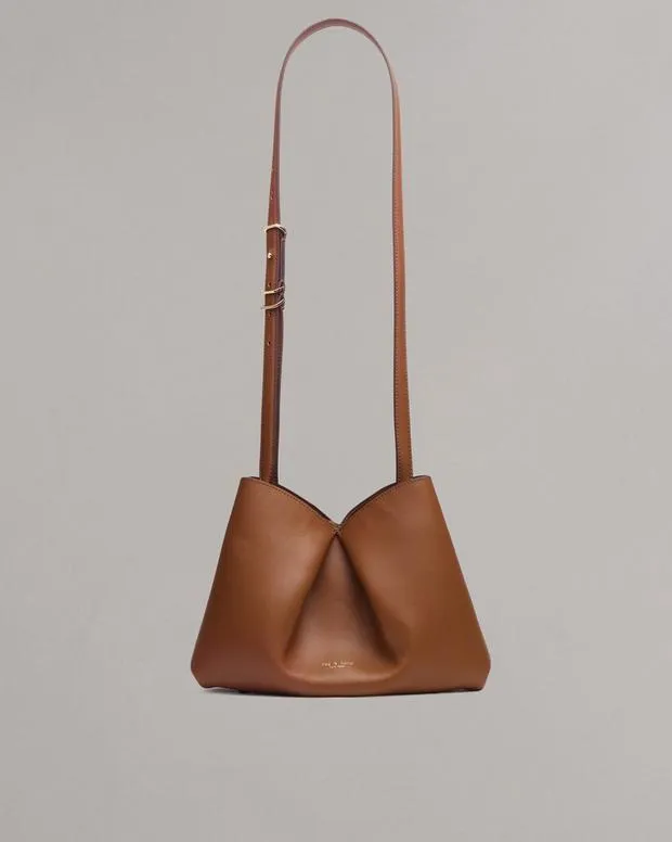 Bloom Medium Calf Leather Crossbody Bag Antique WhiteBlackCognac Women Heels rag and bone