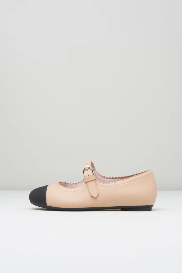 Children Girls Cassiopeia Ballet Flats Capuccino Black Leather Ballet Flats Bloch