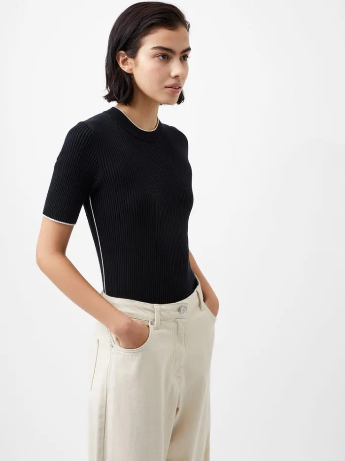 French Connection Jumpers and Cardigans Mozza Short Sleeve Jumper Blackoutclass Cream 8211 Woman French Connection Jumpers and Cardigans Mozza Short Sleeve Jumper Blackoutclass Cream 8211 Woman