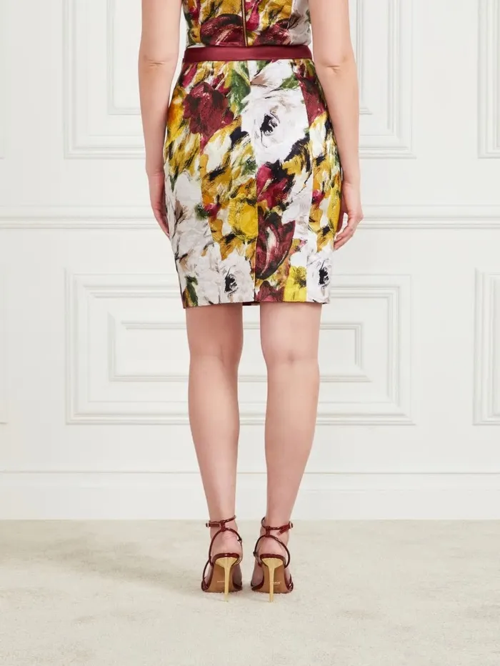 GUESS Autumn Garden Brocade Pencil Skirt Autumn Garden Print Women Bottoms GUESS Autumn Garden Brocade Pencil Skirt Autumn Garden Print Women Bottoms