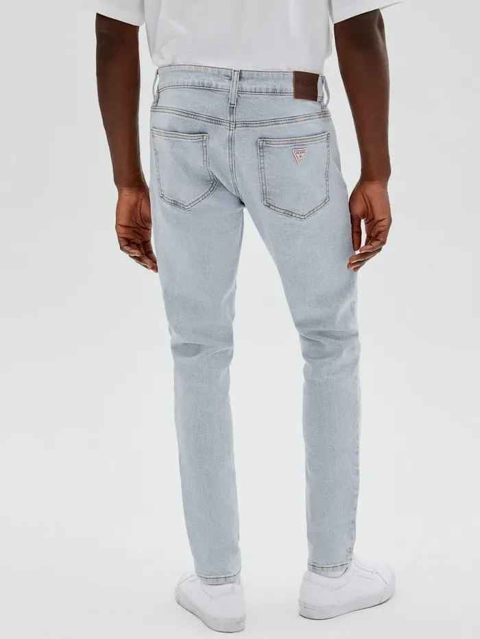 GUESS Jeans and Denim Men GUESS Originals Kit Skinny Jeans Go Osborn Lt Wash GUESS Jeans and Denim Men GUESS Originals Kit Skinny Jeans Go Osborn Lt Wash