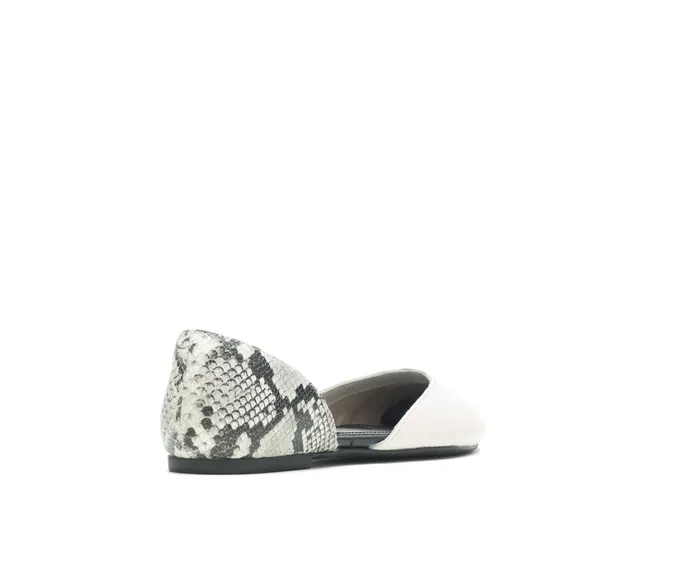 Hush Puppies Sadie D8217Orsay Ivorysnake Leather Women Flats and SlipOns