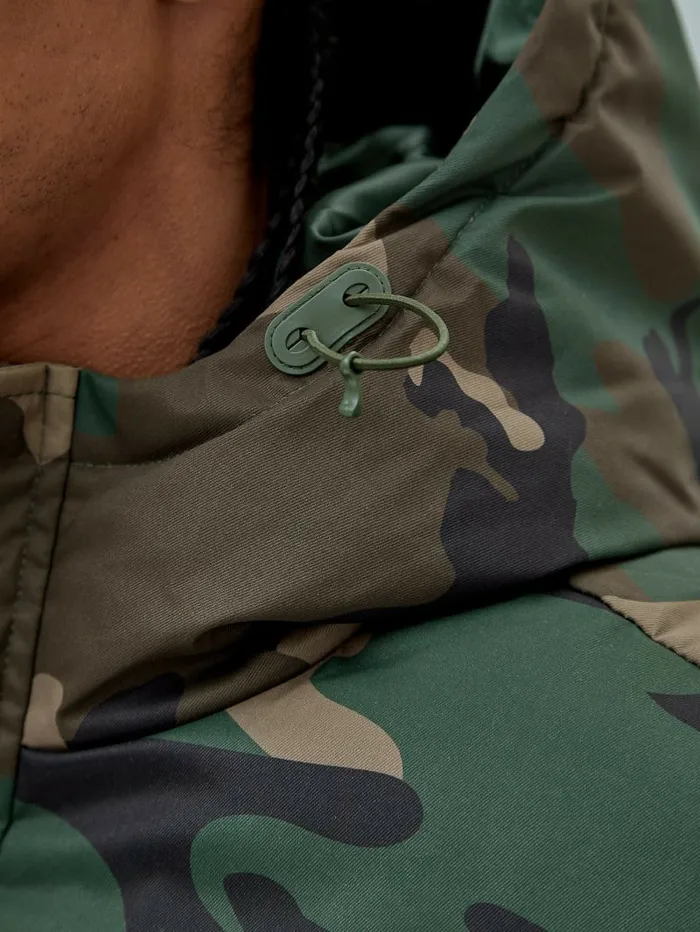 Jackets and Coats GUESS Originals Parka Jacket Surplus Camo 8211 GUESS Men Jackets and Coats GUESS Originals Parka Jacket Surplus Camo 8211 GUESS Men