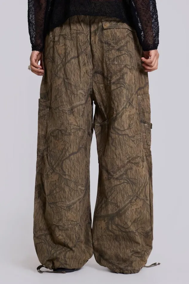 Jaded London Unisex UnisexMen Forest Camo Parachute Pants Green