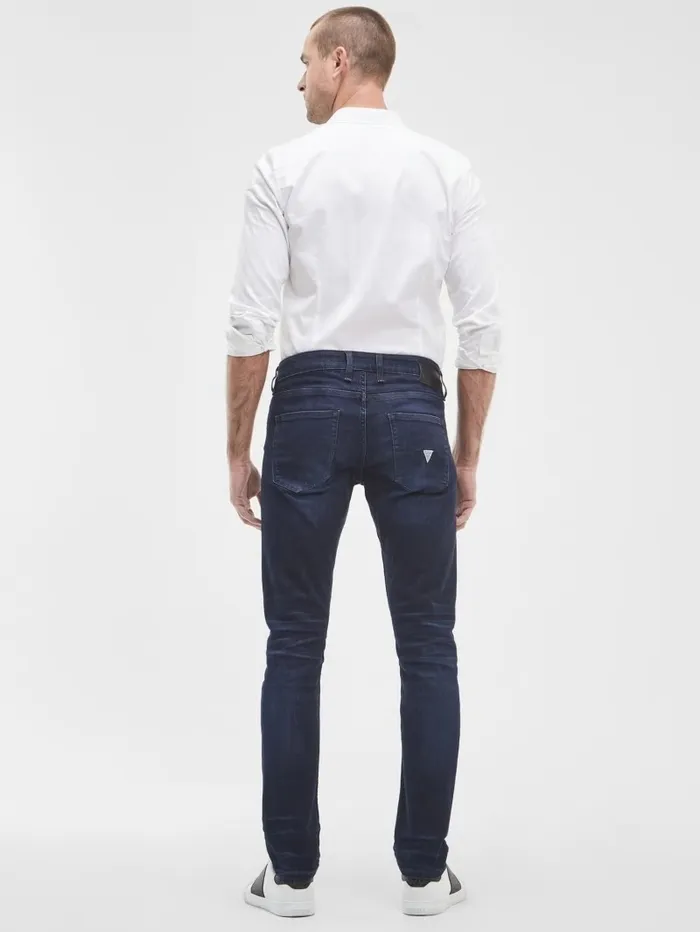 Jeans and Denim GUESS Men Tapered Jeans Ringer Wash Indigo Jeans and Denim GUESS Men Tapered Jeans Ringer Wash Indigo