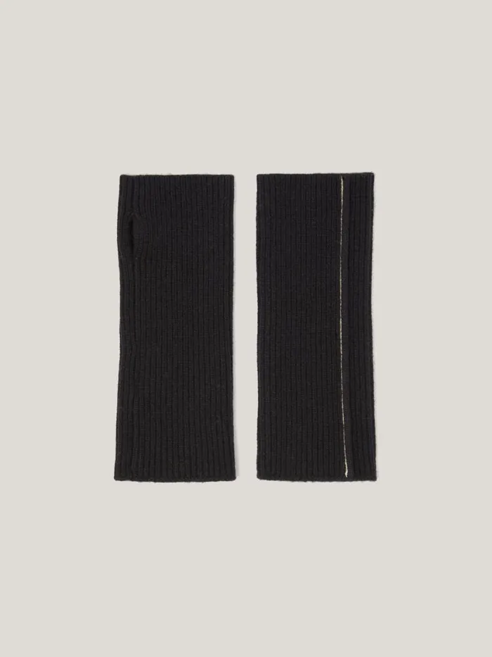 Jigsaw Contrast Stitch Mitten Black Women Hats and Gloves