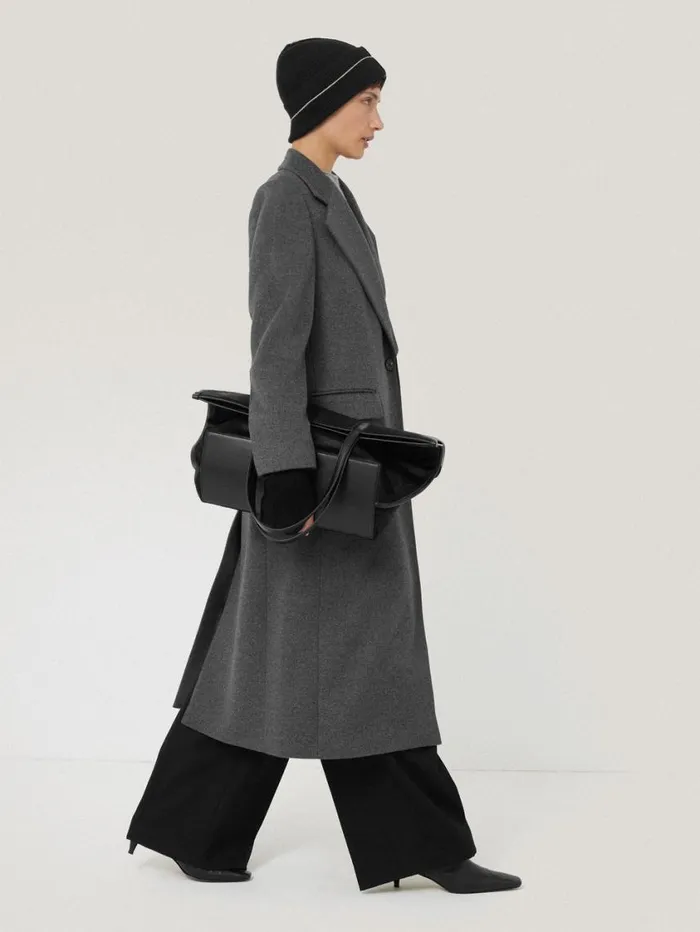 Jigsaw Contrast Stitch Mitten Black Women Hats and Gloves