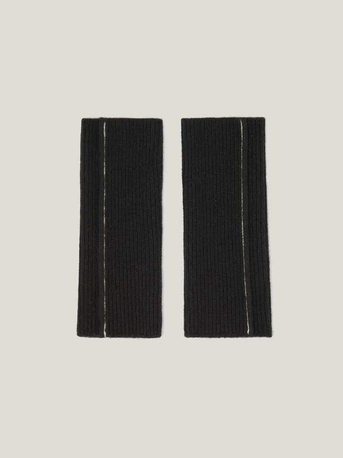 Jigsaw Contrast Stitch Mitten Black Women Hats and Gloves
