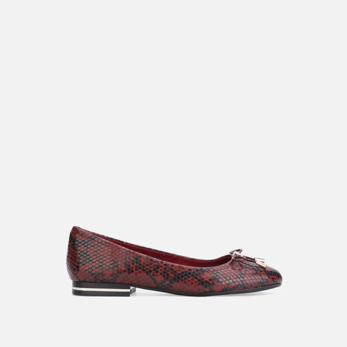 Kenneth Cole Balance Ballet Burgundy Women Flats