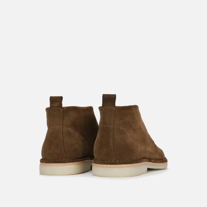 Kenneth Cole Desert Suede Chukka Boot Taupe Men Boots