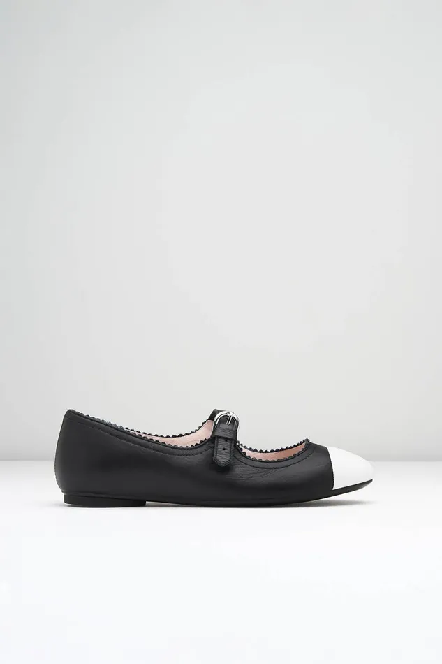Ladies Cassiopeia Ballet Flats Black White Leather Adult Ballet Flats Bloch