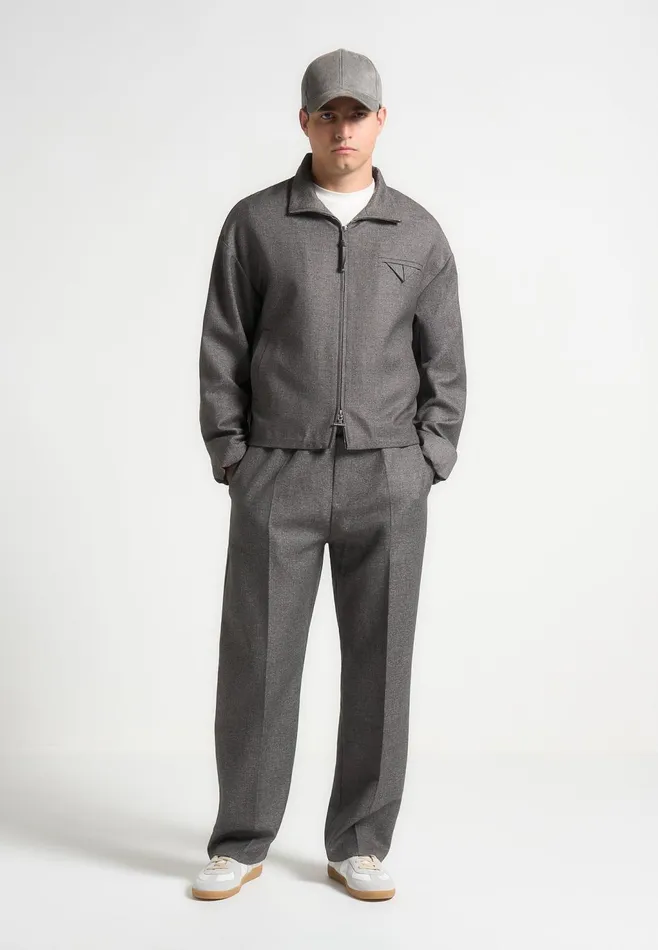 Men Manire De Voir Elasticated Tailored Crease Trousers Grey