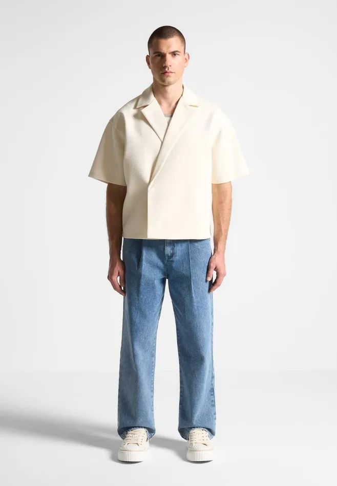 Men Manire De Voir Pleated Jeans Washed Blue