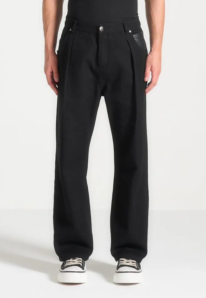 Men Manire De Voir Relaxed Fit Pleated Gabardine Jeans Black