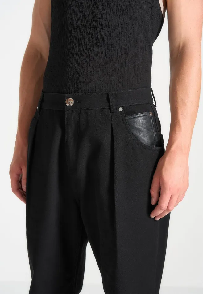 Men Manire De Voir Relaxed Fit Pleated Gabardine Jeans Black