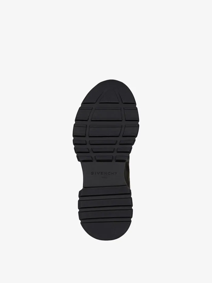 Men Sneakers Givenchy Spectre Runner Sneakers In Synthetic Fiber With Zip Blackyellow Men Sneakers Givenchy Spectre Runner Sneakers In Synthetic Fiber With Zip Blackyellow