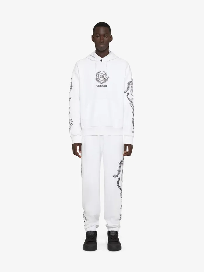 Men Sweatshirts and Hoodies Givenchy GIVENCHY Crest Boxy Fit Hoodie In Fleece White Men Sweatshirts and Hoodies Givenchy GIVENCHY Crest Boxy Fit Hoodie In Fleece White