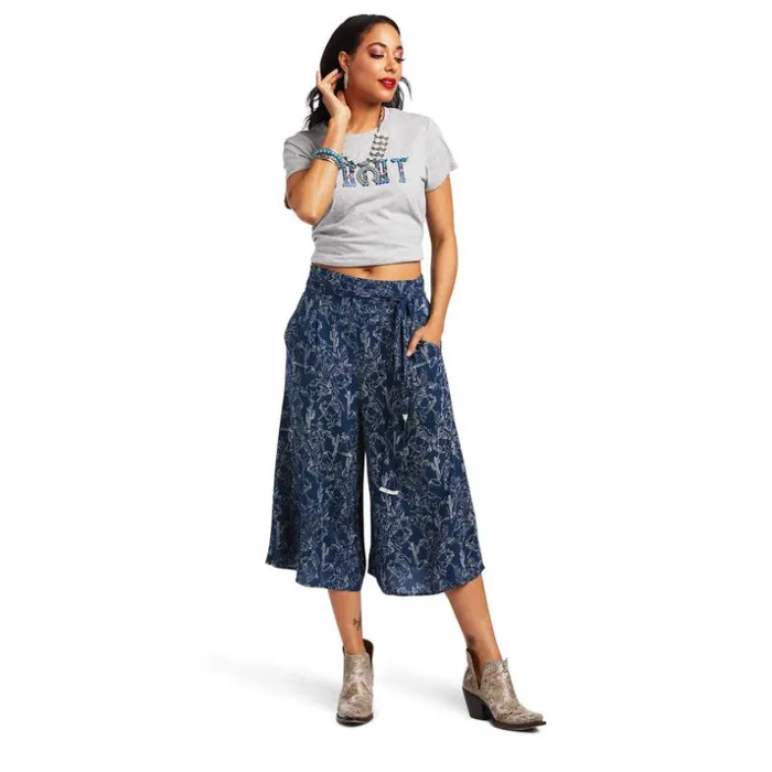 Pants and Shorts Women Ariat Bucking Horse Goucho Pants and Shorts Women Ariat Bucking Horse Goucho