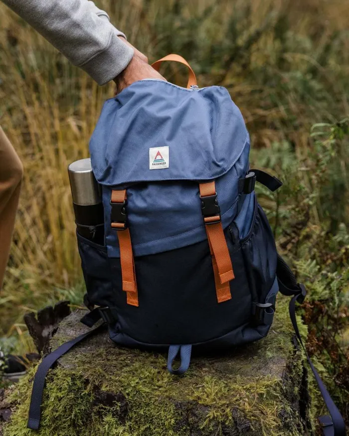 Passenger Backpacks and Bags Boondocker Recycled 26L Backpack Dark Denim Deep Navy Dark Denim Deep Navy 8211 WomenMen Passenger Backpacks and Bags Boondocker Recycled 26L Backpack Dark Denim Deep Navy Dark Denim Deep Navy 8211 WomenMen