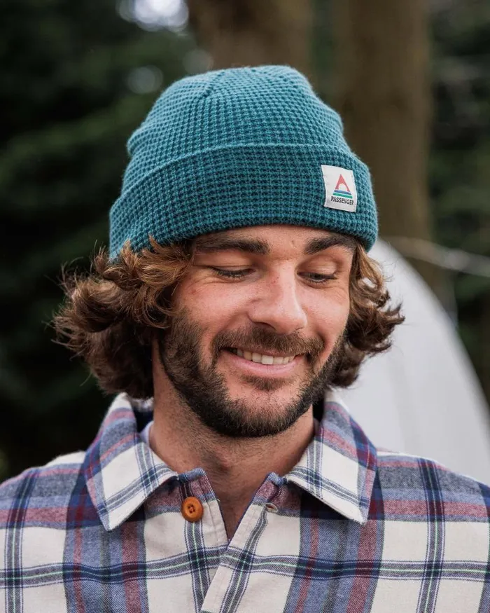 Passenger Beanies Moss Double Layer Recycled Waffle Beanie Mediterranean Mediterranean 8211 WomenMen