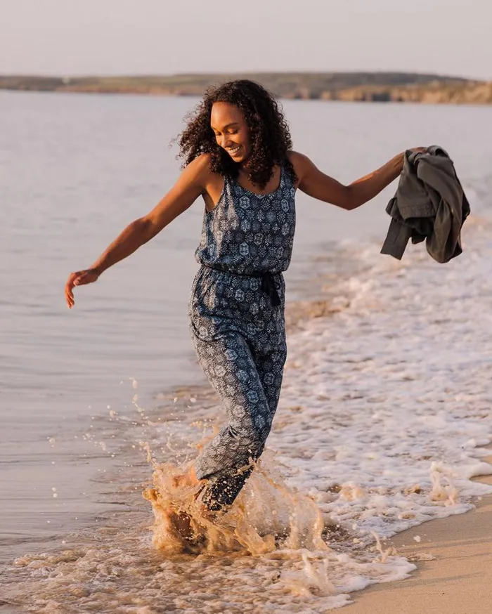 Passenger Bottoms Eva Recycled Cotton Jumpsuit Tile Dark Denim Tile Dark Denim 8211 Women Passenger Bottoms Eva Recycled Cotton Jumpsuit Tile Dark Denim Tile Dark Denim 8211 Women