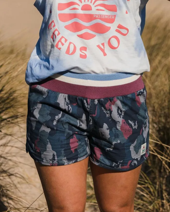 Passenger Bottoms Explore All Purpose Shorts Sycamore Camo Sycamore Camo 8211 Women