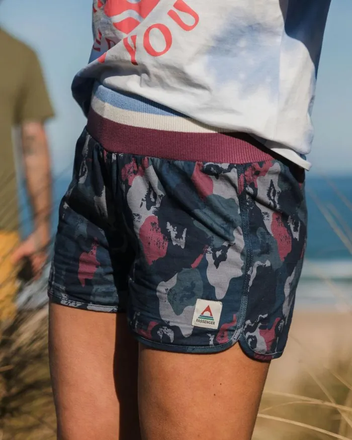 Passenger Bottoms Explore All Purpose Shorts Sycamore Camo Sycamore Camo 8211 Women