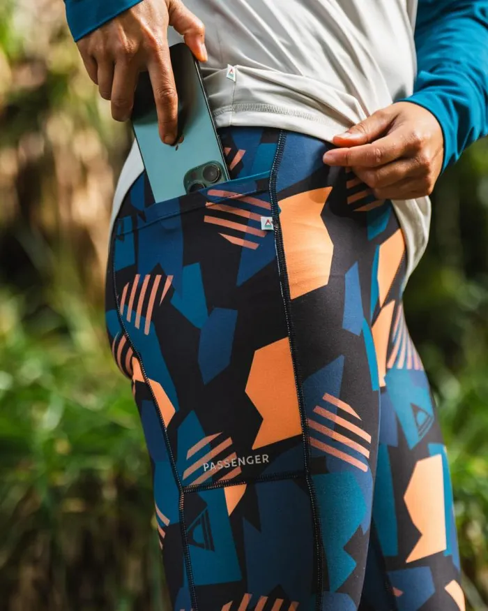 Passenger Bottoms Fresh Air 20 Recycled Leggings Apricot Camo Apricot Camo 8211 Women