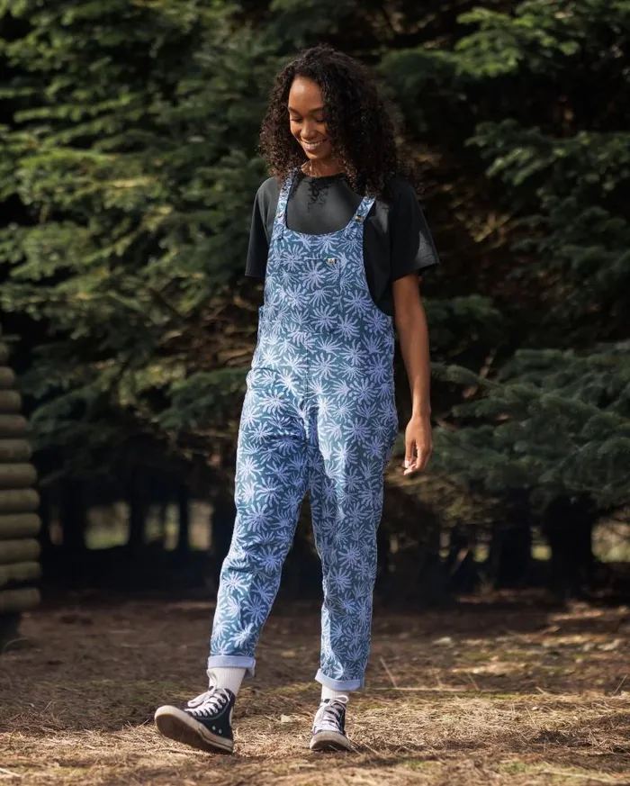 Passenger Bottoms Meadows Organic Cotton Cord Dungarees Seaweed Blue Steel Seaweed Blue Steel 8211 Women