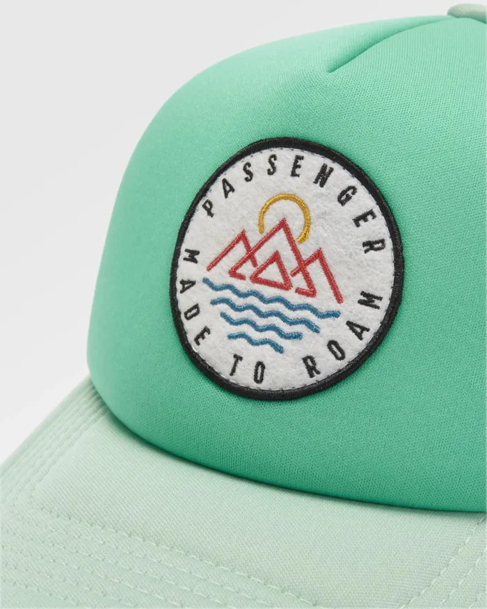 Passenger Caps and Hats Escapism Snapback Trucker Cap Green Fig Green Fig 8211 WomenMen