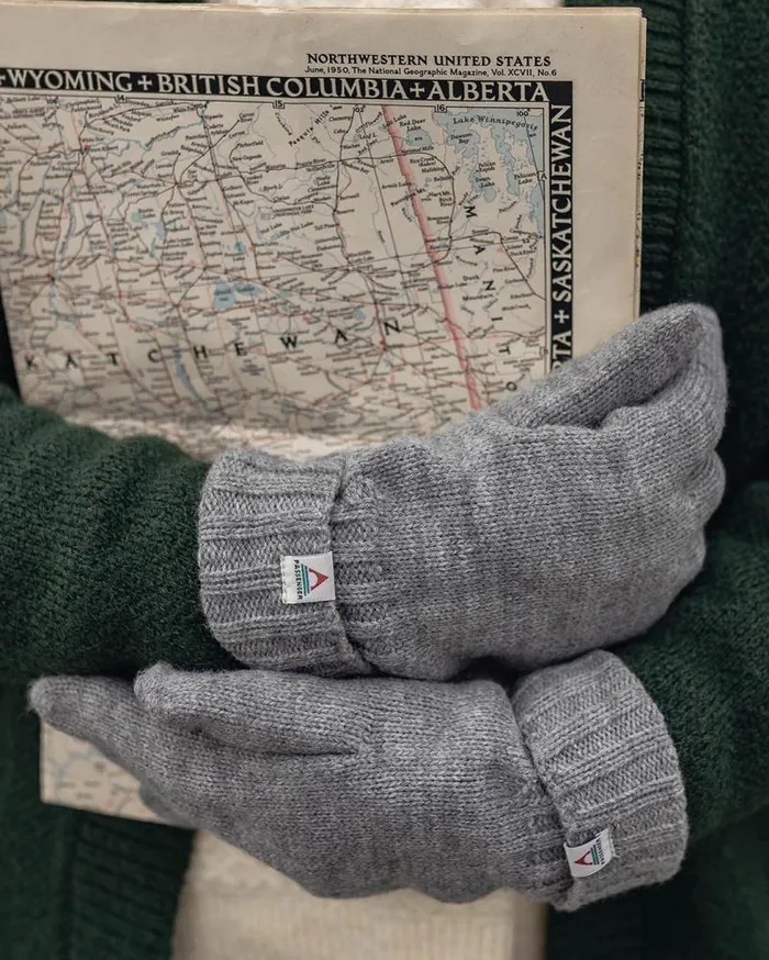 Passenger Gloves Gale Recycled Acrylic Knitted Gloves Flecked Grey Marl Flecked Grey Marl 8211 MenWomen