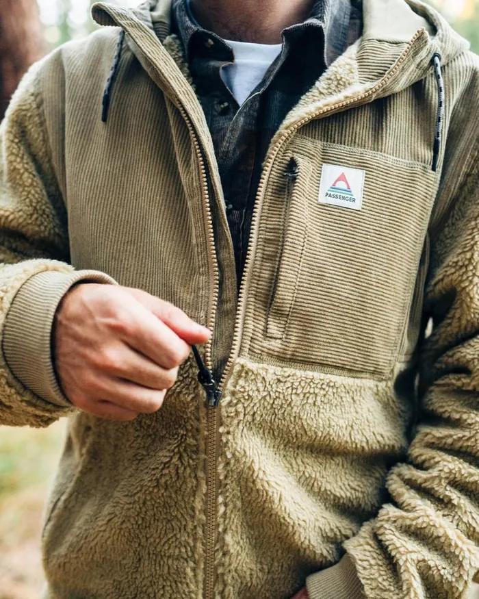 Passenger Tops Adventure Recycled DeepPile Sherpa Fleece Biscuit Biscuit 8211 Men