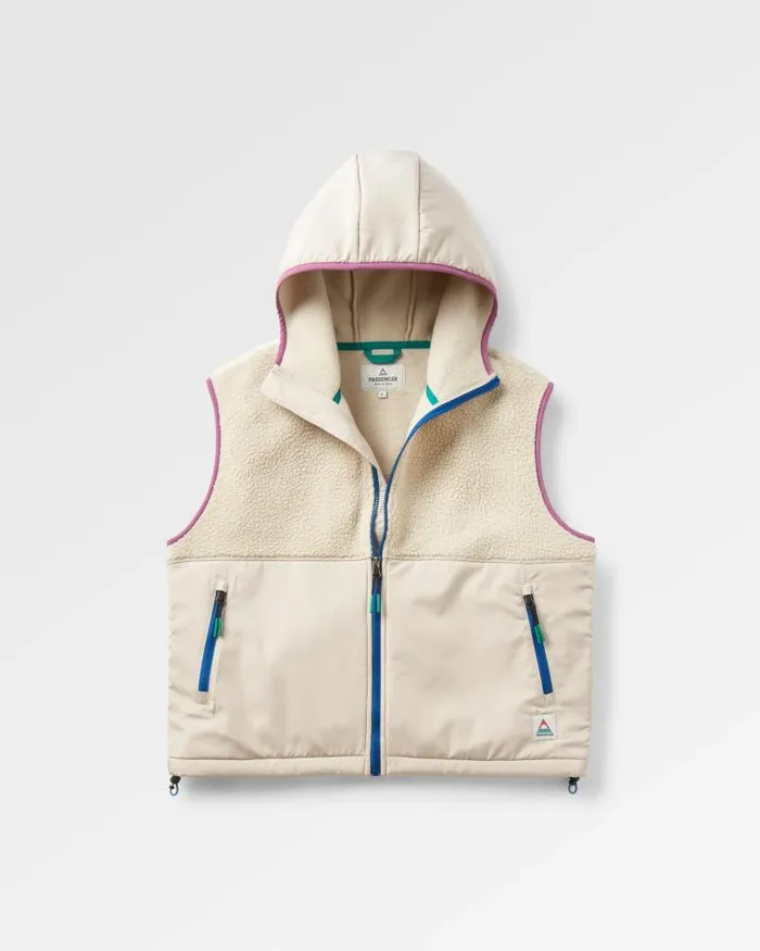 Passenger Tops Beebalm Recycled Sherpa Fleece Vest Oatmeal Oatmeal 8211 Women