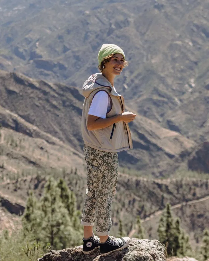 Passenger Tops Beebalm Recycled Sherpa Fleece Vest Oatmeal Oatmeal 8211 Women