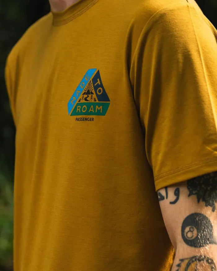 Passenger Tops Trail Active Recycled Tshirt Dusty Ochre Dusty Ochre 8211 Men