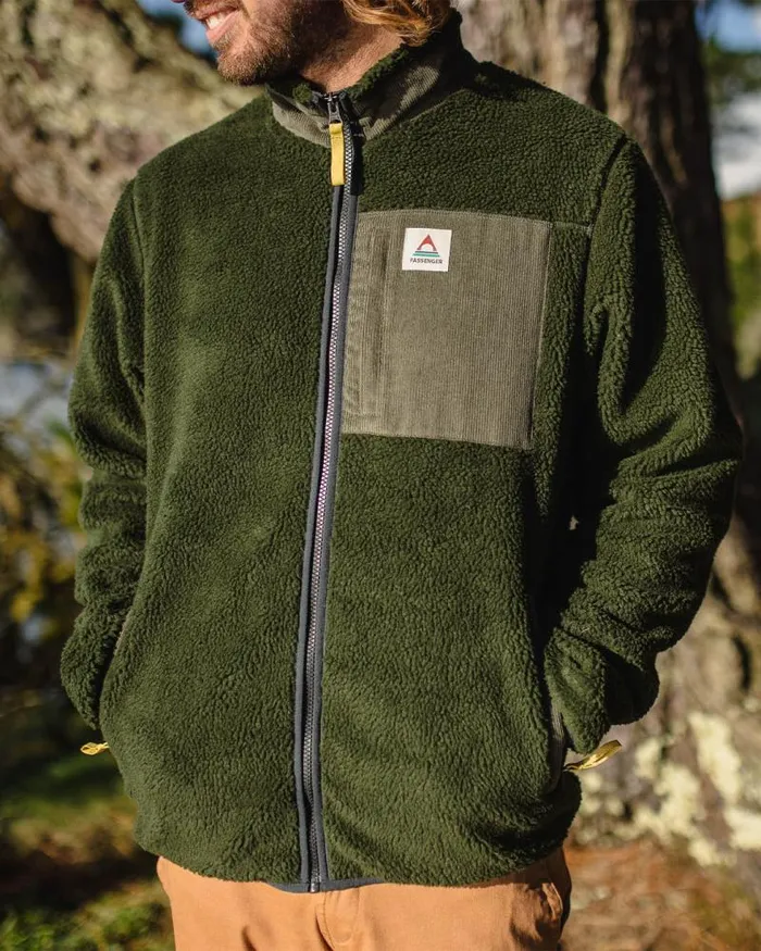 Passenger Tops Trekker Recycled DeepPile Sherpa Fleece Fir Tree Fir Tree 8211 Men
