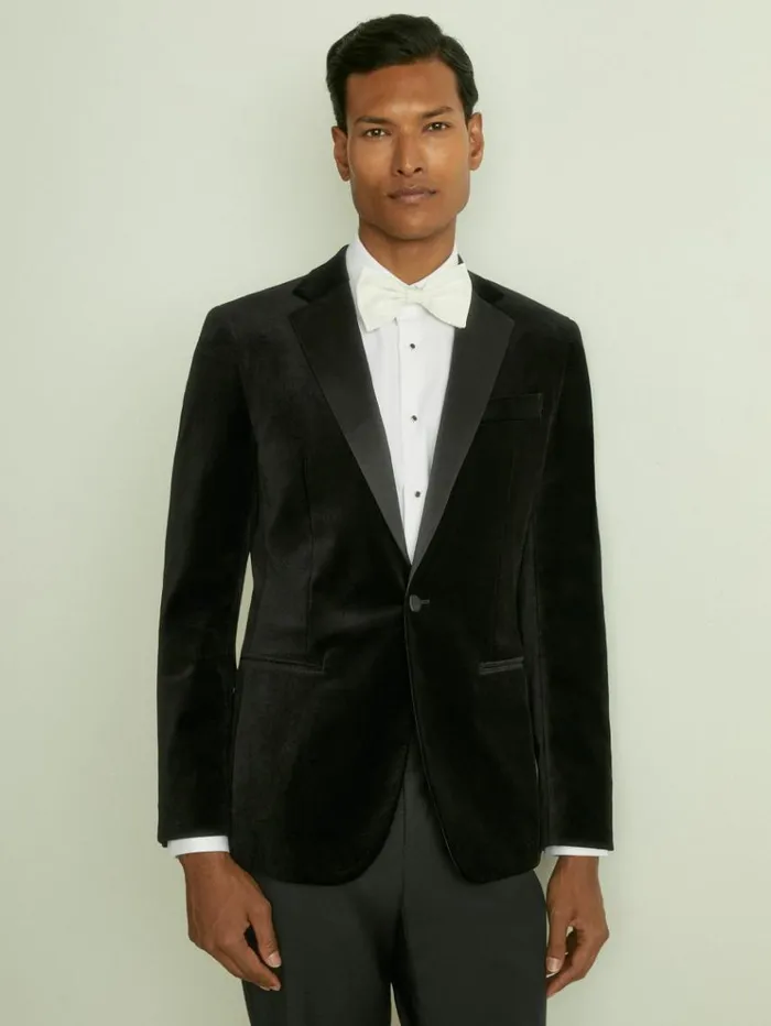 REISS Suits and Tailoring Men Modern Fit Velvet Single Breasted Tuxedo Jacket Black