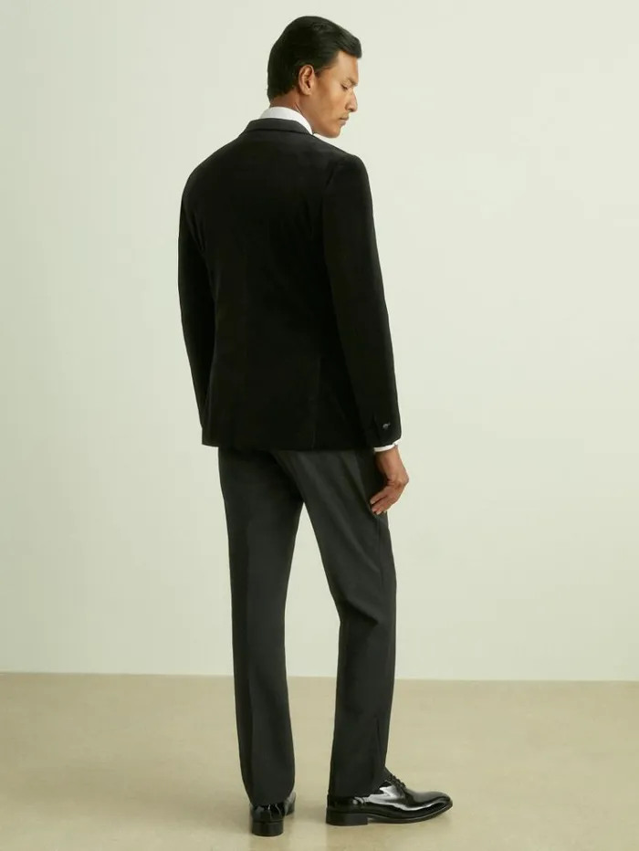 REISS Suits and Tailoring Men Modern Fit Velvet Single Breasted Tuxedo Jacket Black
