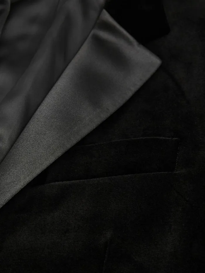 REISS Suits and Tailoring Men Modern Fit Velvet Single Breasted Tuxedo Jacket Black