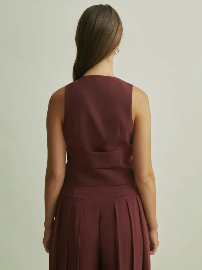 REISS Suits and Tailoring Women Florere Single Breasted Waistcoat Burgundy