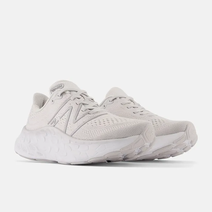 Running New Balance Women Fresh Foam X More v4 Summer Fog with Rain Cloud