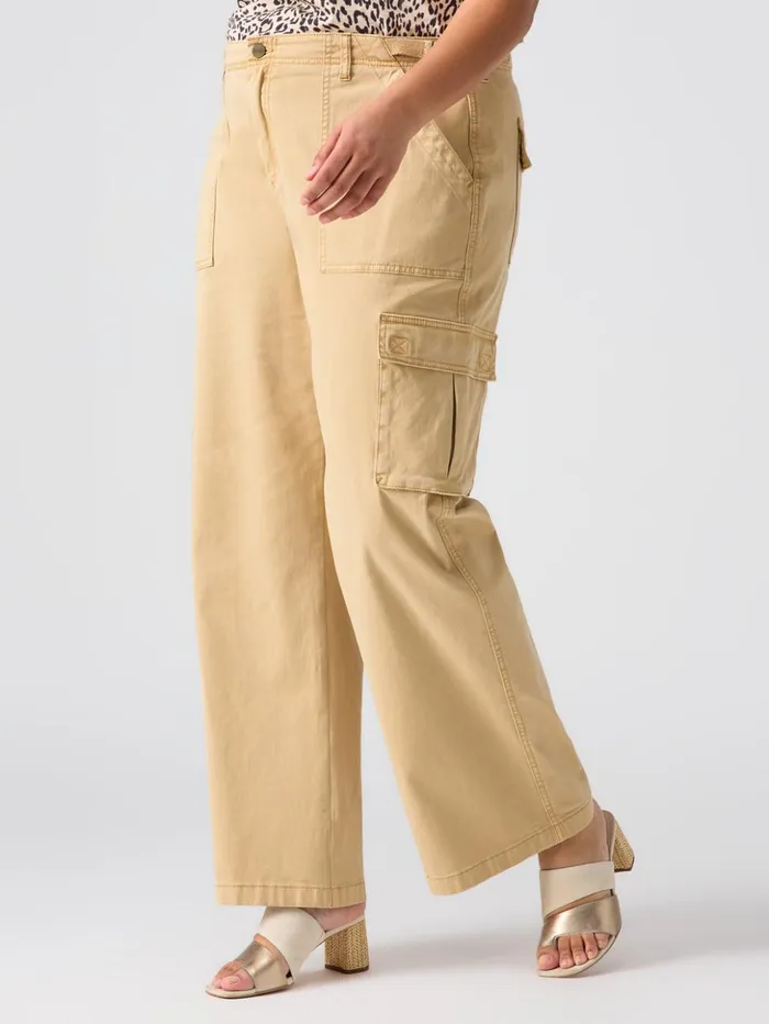 Sanctuary Clothing Inclusive Women Reissue Cargo Standard Rise Pant True Khaki Inclusive Collection