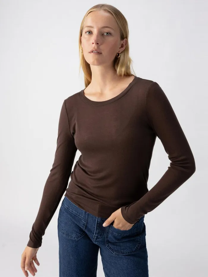 Sanctuary Clothing Tees and Tops Women Crew Tee Coffee